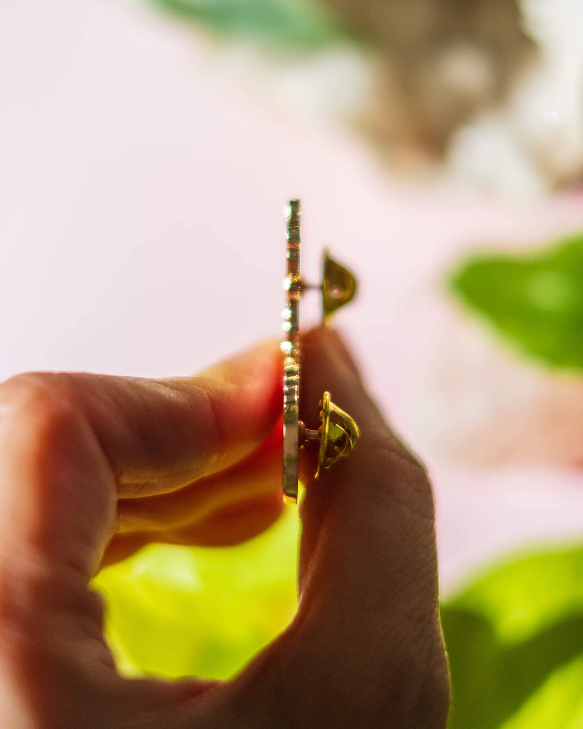 Plantlover enamel pin - plantsnobiety