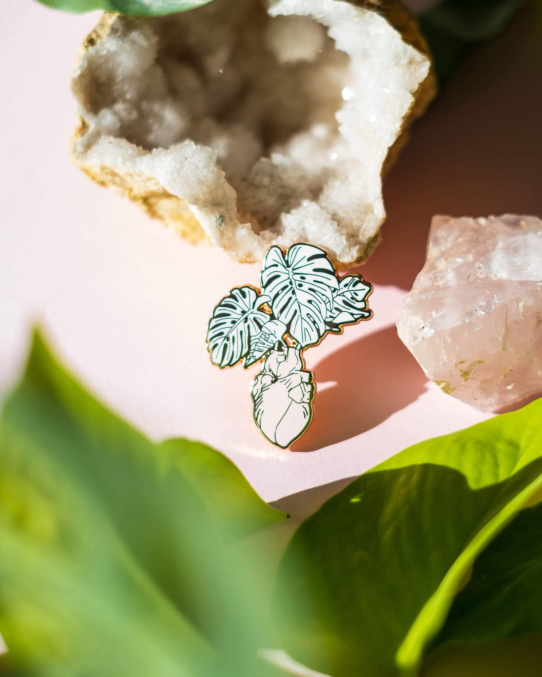 Plantlover enamel pin - plantsnobiety