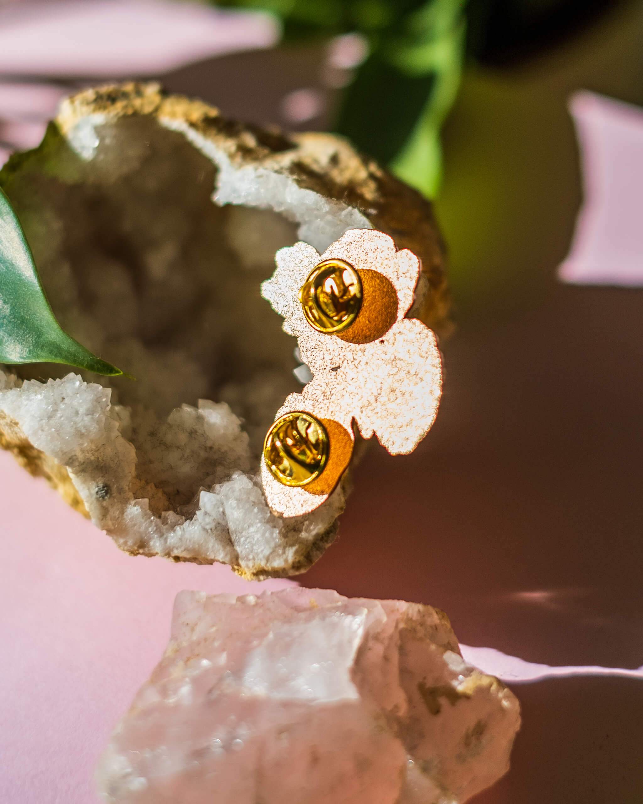 Plantlover enamel pin - plantsnobiety