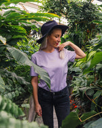 Plant queen Lavender T-shirt - plantsnobiety