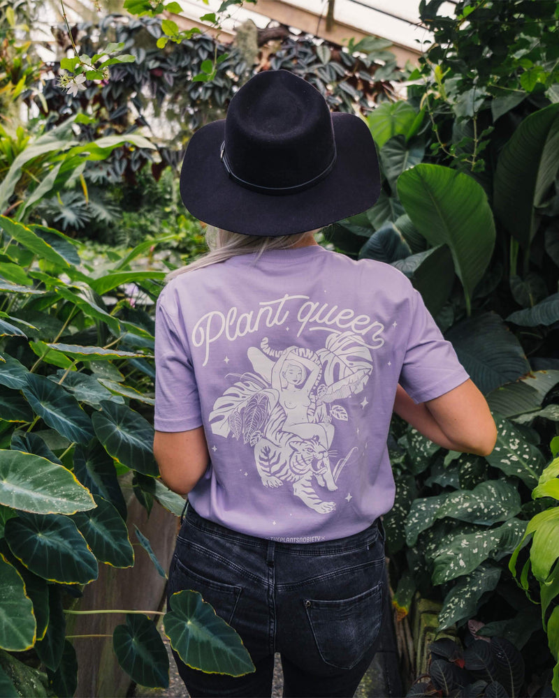 Plant queen Lavender T-shirt - plantsnobiety